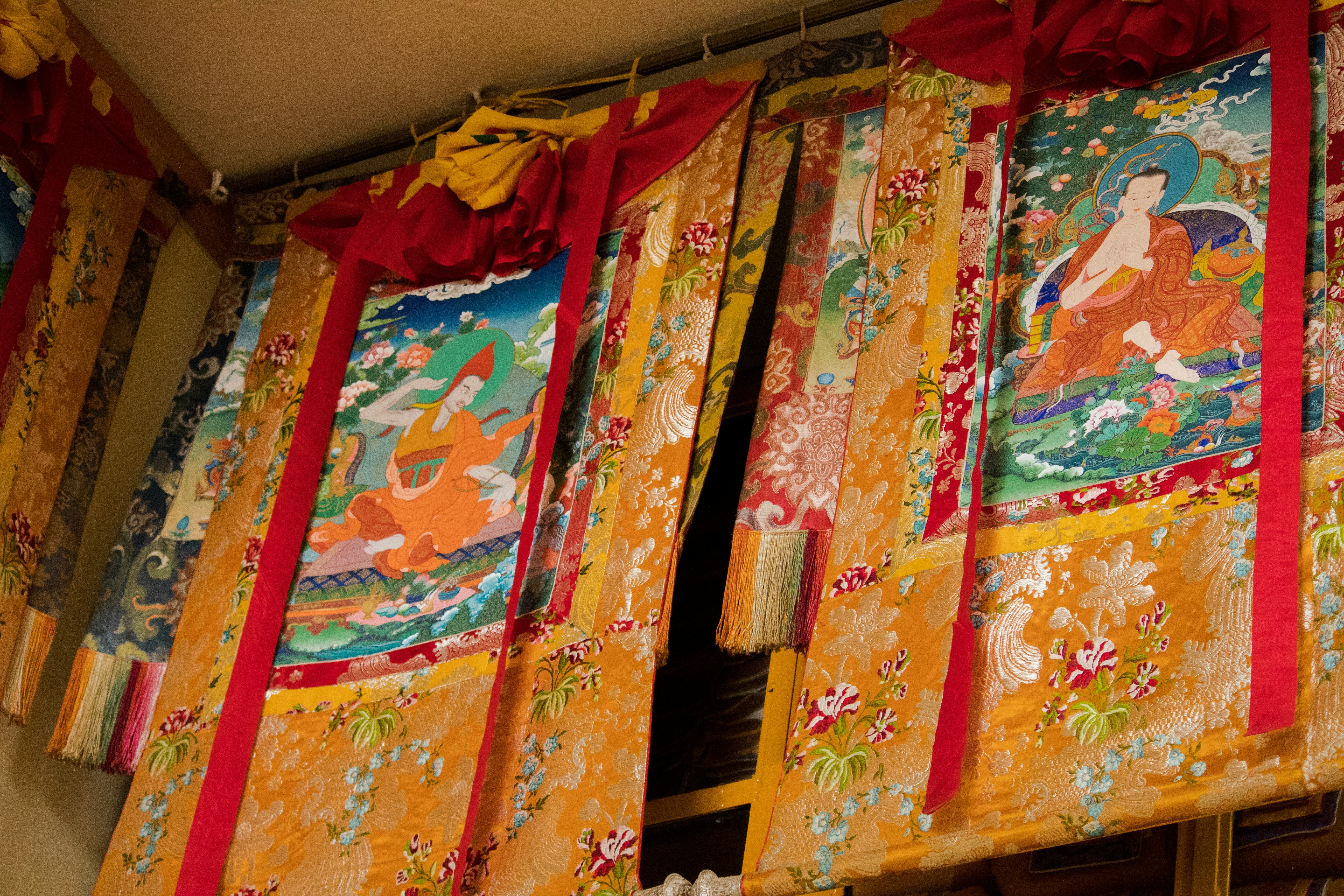Artisan Thangka Painting